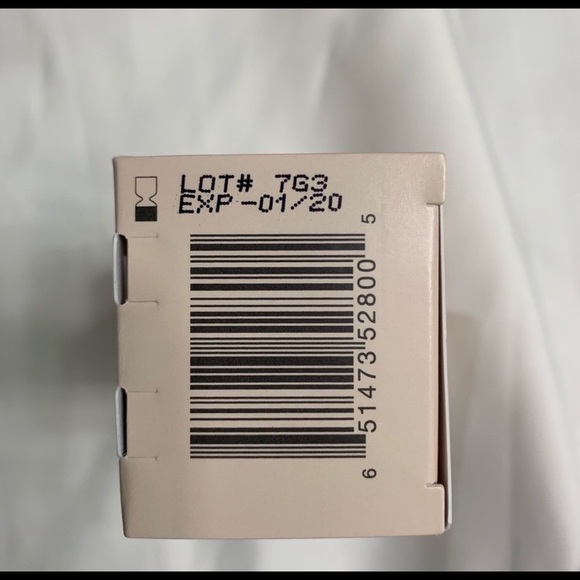 Perricone M.D. No Makeup Concealer Fair - Picture 5 of 5